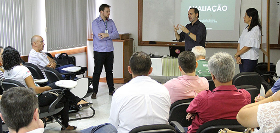 SENAI/AC prepara mudanças no sistema de avaliação do aluno