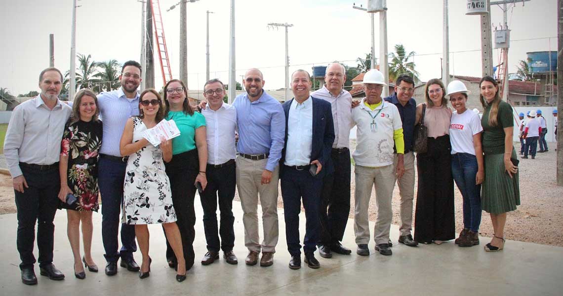 Escola SENAI recebe visita do diretor adjunto de educação e tecnologia da CNI, Sérgio Moreira