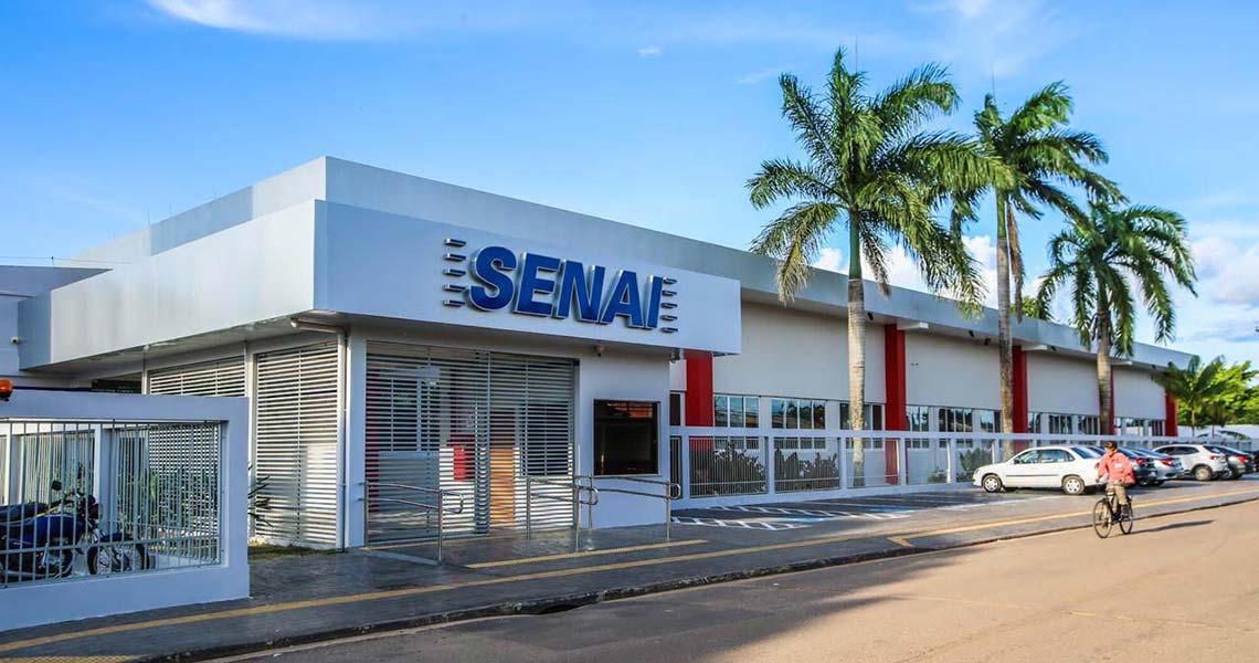 Indústria tem mais de 60 mil vagas para jovem aprendiz em parceria com SENAI 