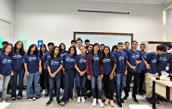 Em parceria com escola, SENAI oferta curso Técnico em Agroindústria no Juruá