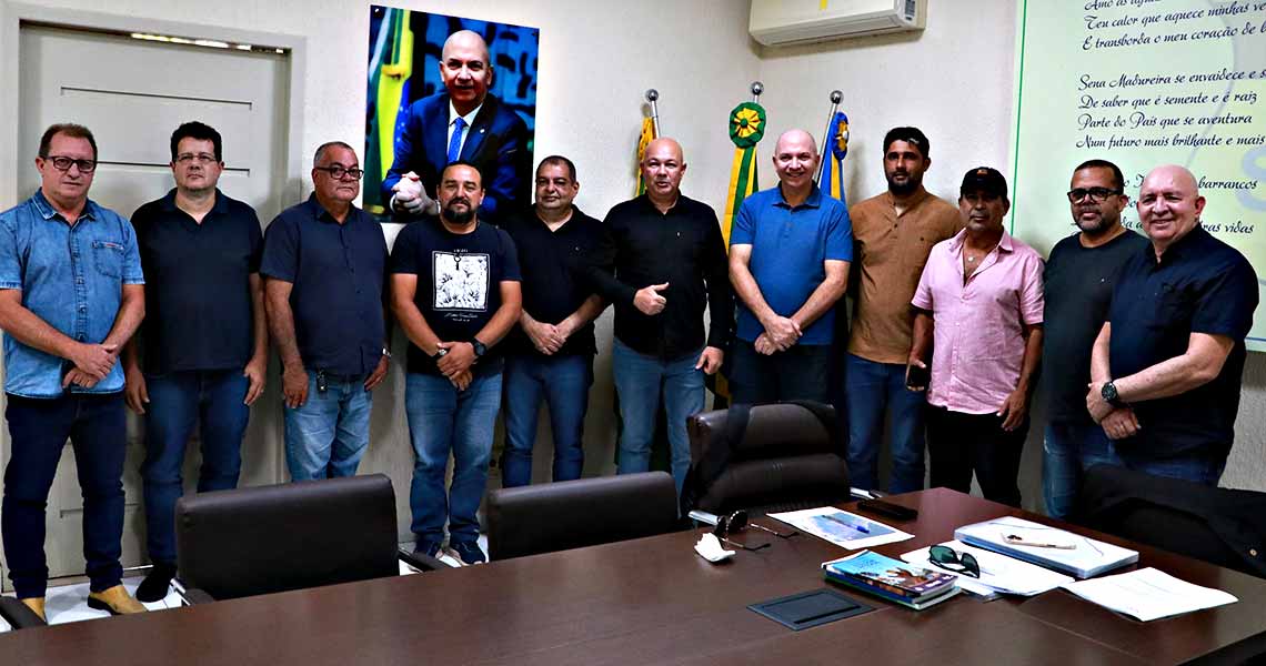 SENAI firma parceria com prefeitura de Sena para ofertar curso de Operador de Máquinas Pesadas